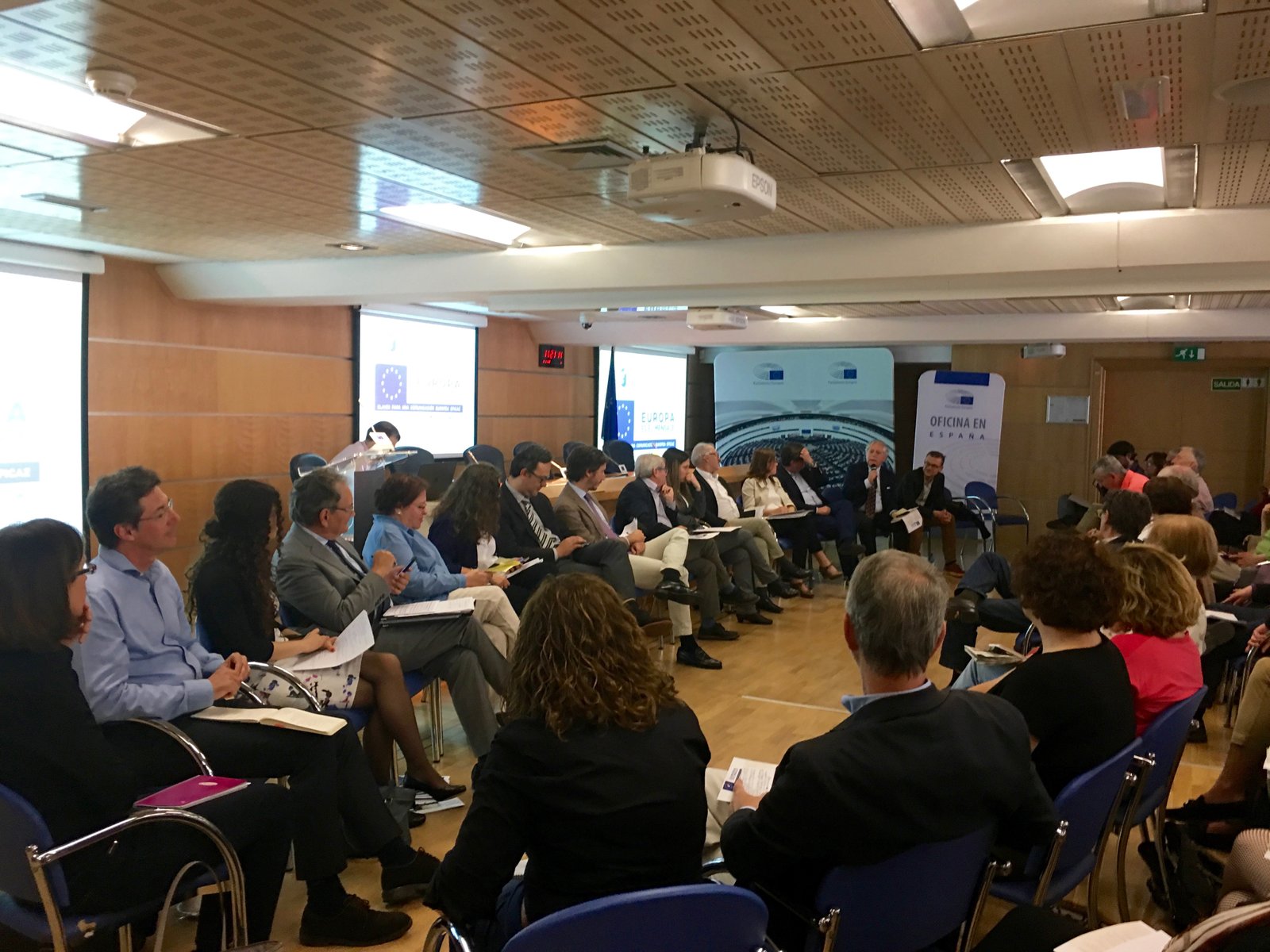 M.A. Aguilar ambiente